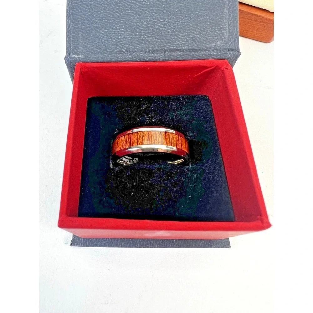 Thorsten Wedding Ring Melia Mahogany Wood‎ Inlaid Titanium Polished 8mm Size 10